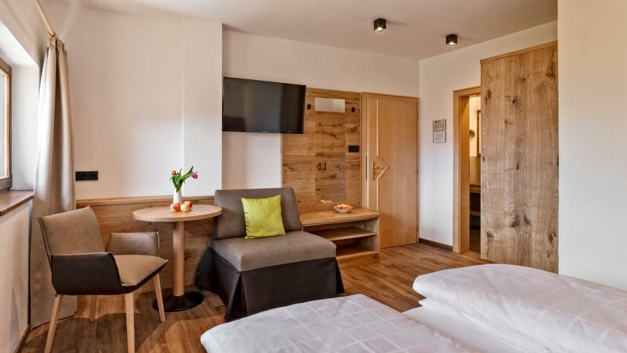 Hotel Garni Sonngart Andrian Exterior foto