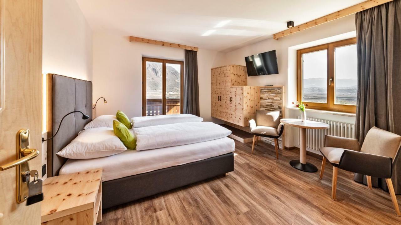 Hotel Garni Sonngart Andrian Exterior foto
